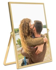 IMAGEM: Porta retrato dourado minimalista