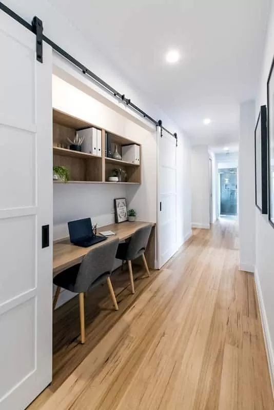 Home office no corredor pequeno Melhores IDEIAS para PEQUENOS HOME OFFICES